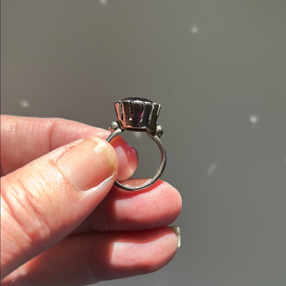 Silver And Red Gemstone Ring - image 3